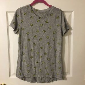 Gray avocado print tee